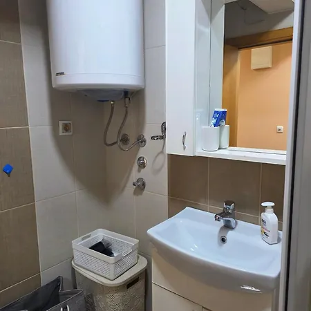 Turquoise Mini Appartement Novi Pazar
